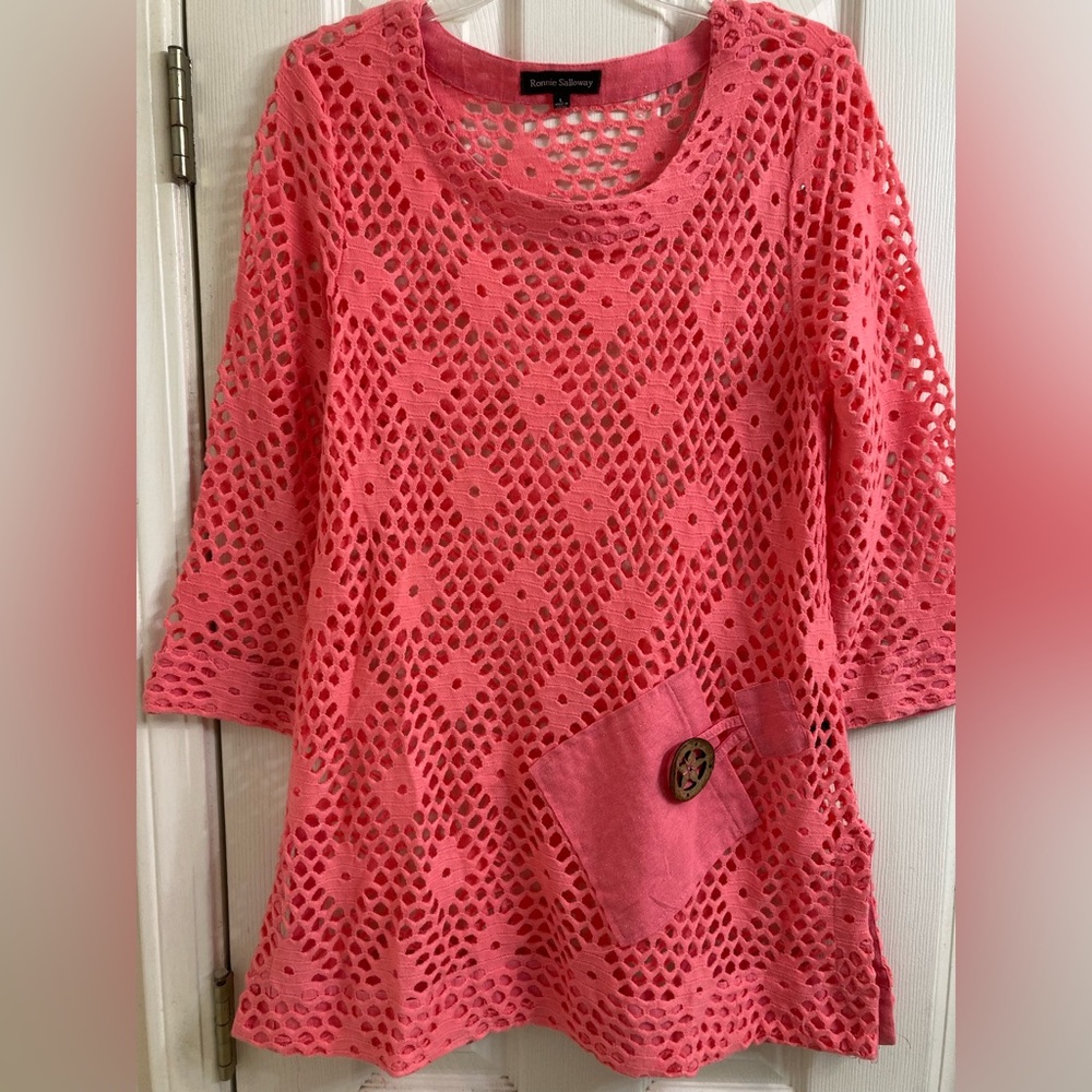 Ronnie Salloway Women’s Top/CoverUp. NWOT